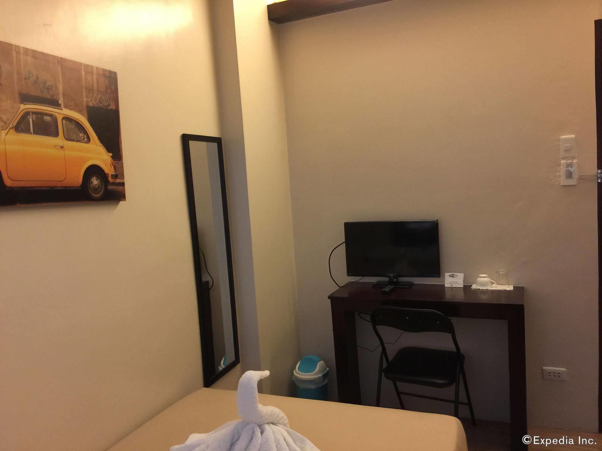 Aliria Bed And Breakfast Tagbilaran City Ngoại thất bức ảnh