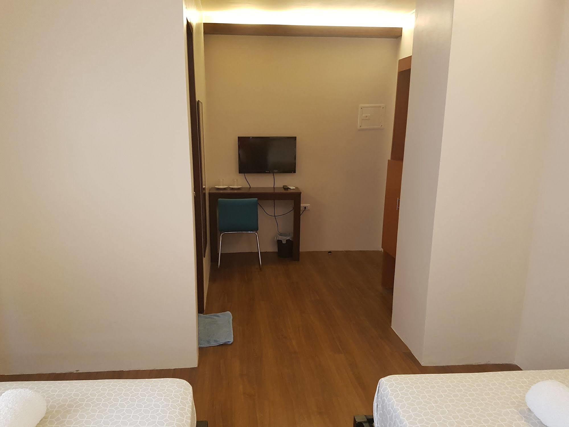 Aliria Bed And Breakfast Tagbilaran City Ngoại thất bức ảnh